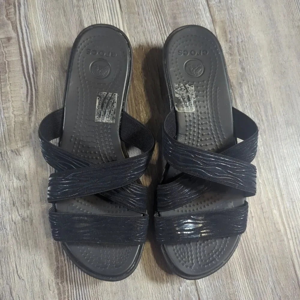 Crocs Sandals Women's Size 8 Molalla II Black Animal Print Criss Cross Wedge
